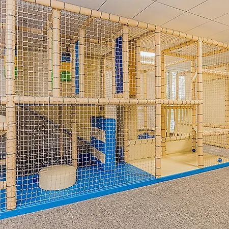 아파트 Vacationclub - Port 319 *